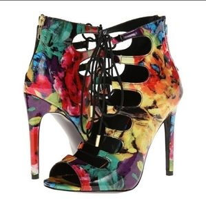 Rainbow Steve Madden Cynthia gladiator heels